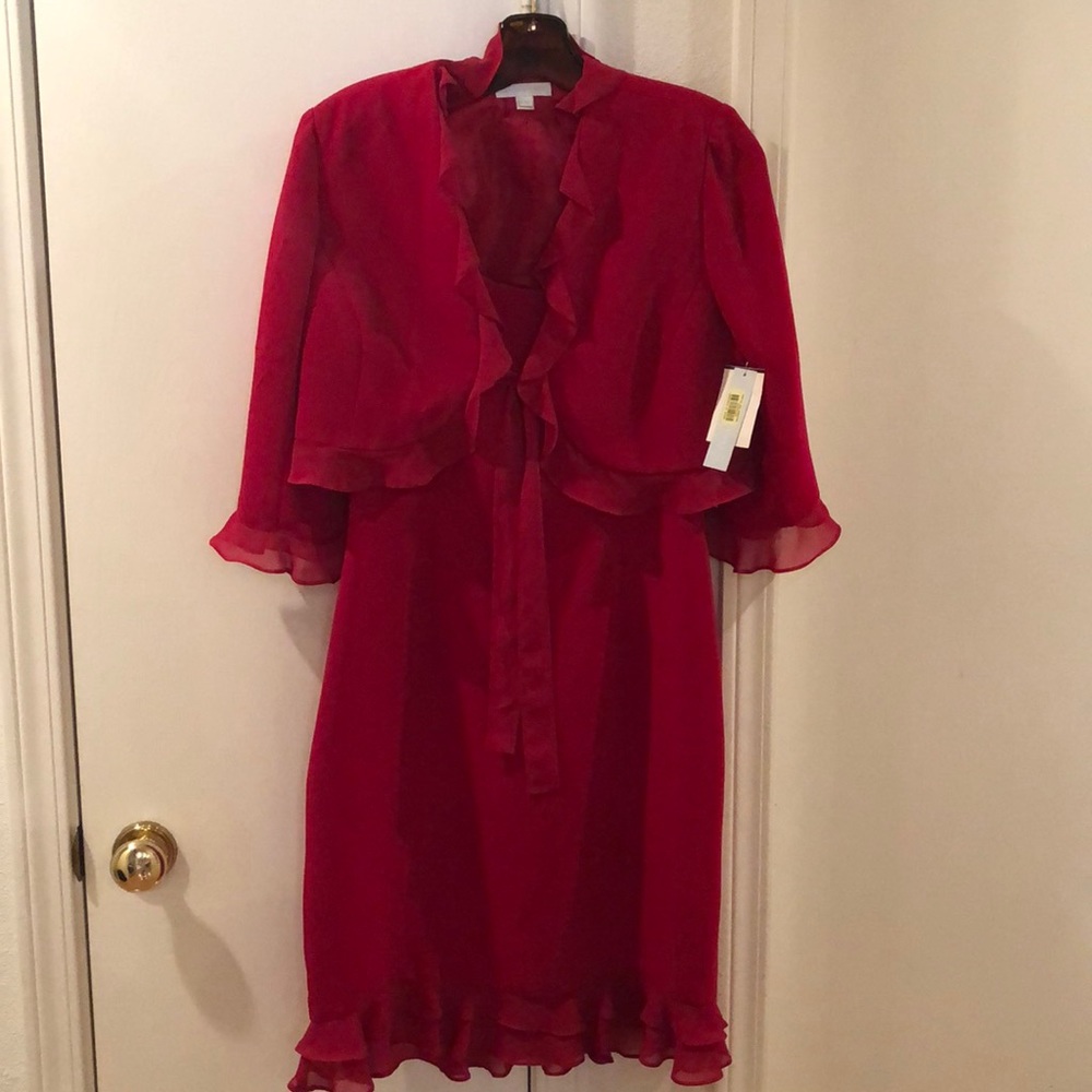 Red 2 piece dress